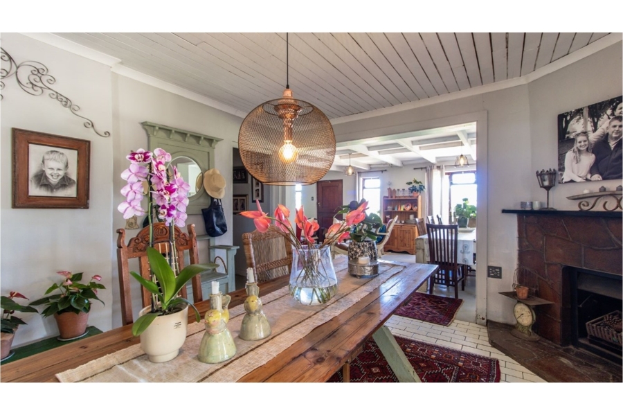 5 Bedroom Property for Sale in Paarl North Western Cape